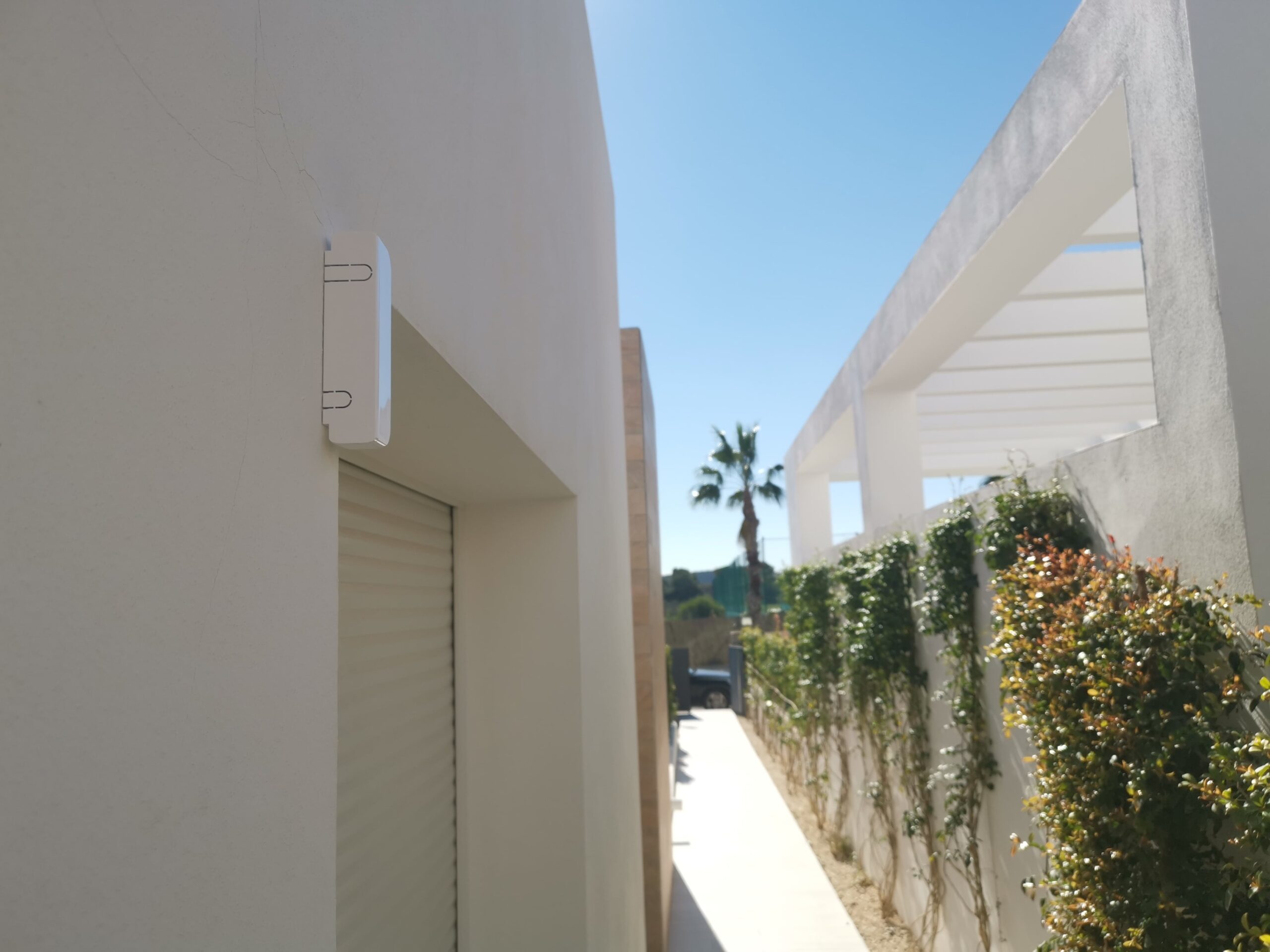 Alarmsysteem Algorfa buiten detectie scaled Project 10 Alarmsysteem installatie Algorfa