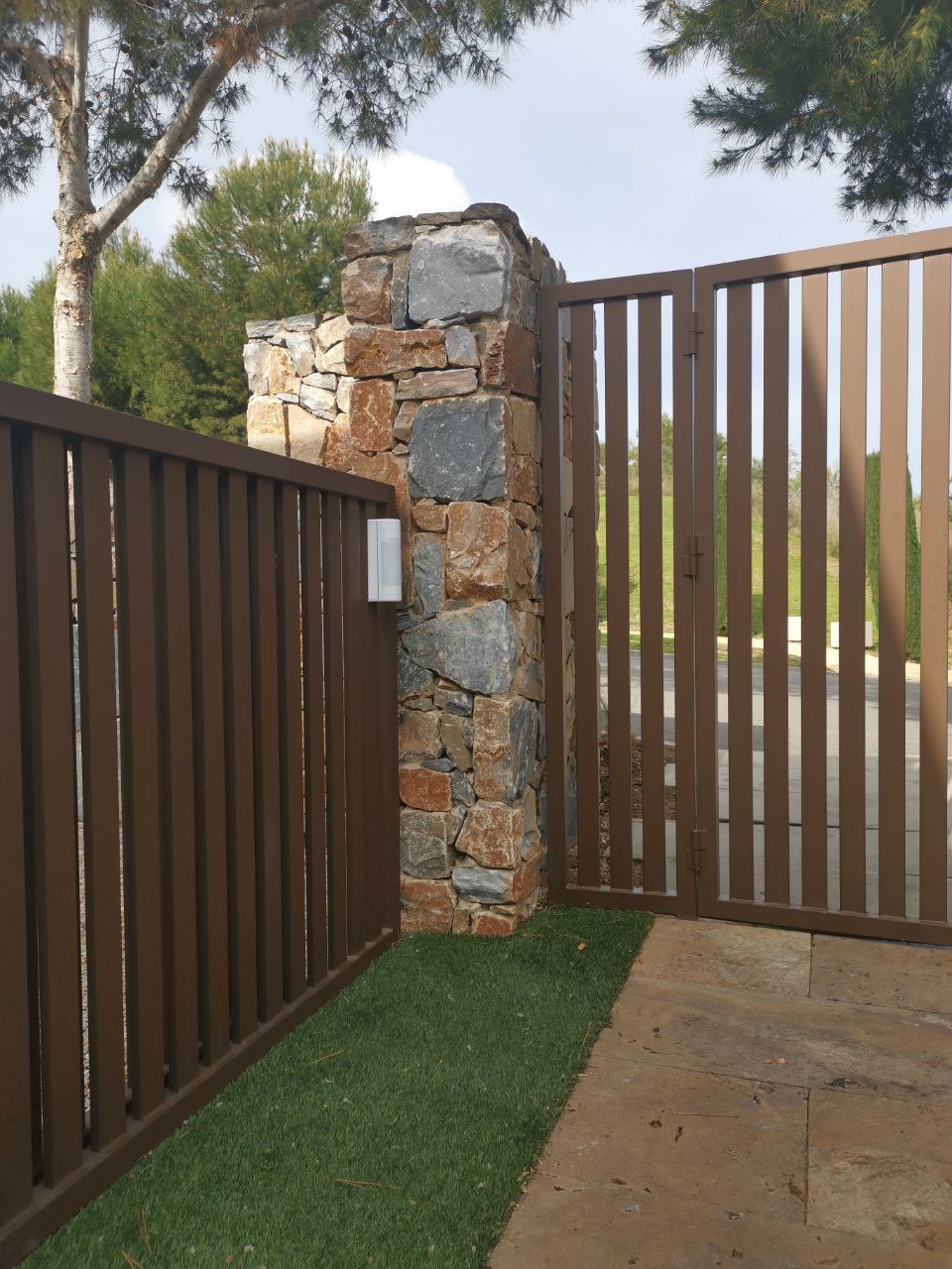 Hikvision detector 12 project 5 Project 5 Alarminstallatie Las Colinas Golf