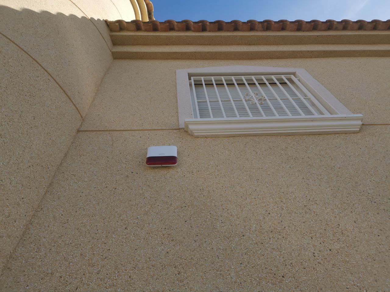 Hikvision sirene project 9 Project 8 Alarmsysteem Rojales