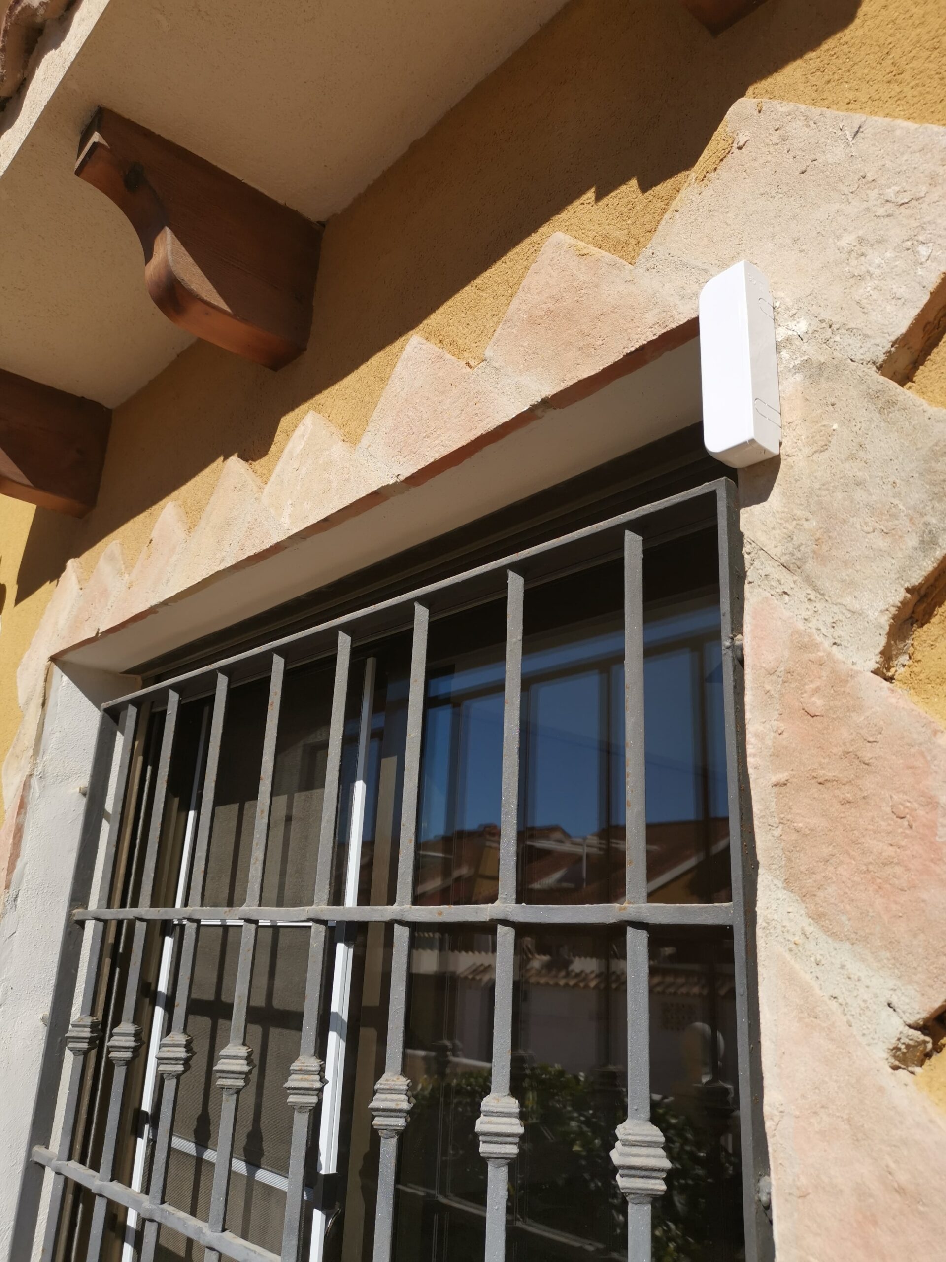 alarmsysteem installatie Quesada 4 scaled Project 12 Alarmsysteem Quesada