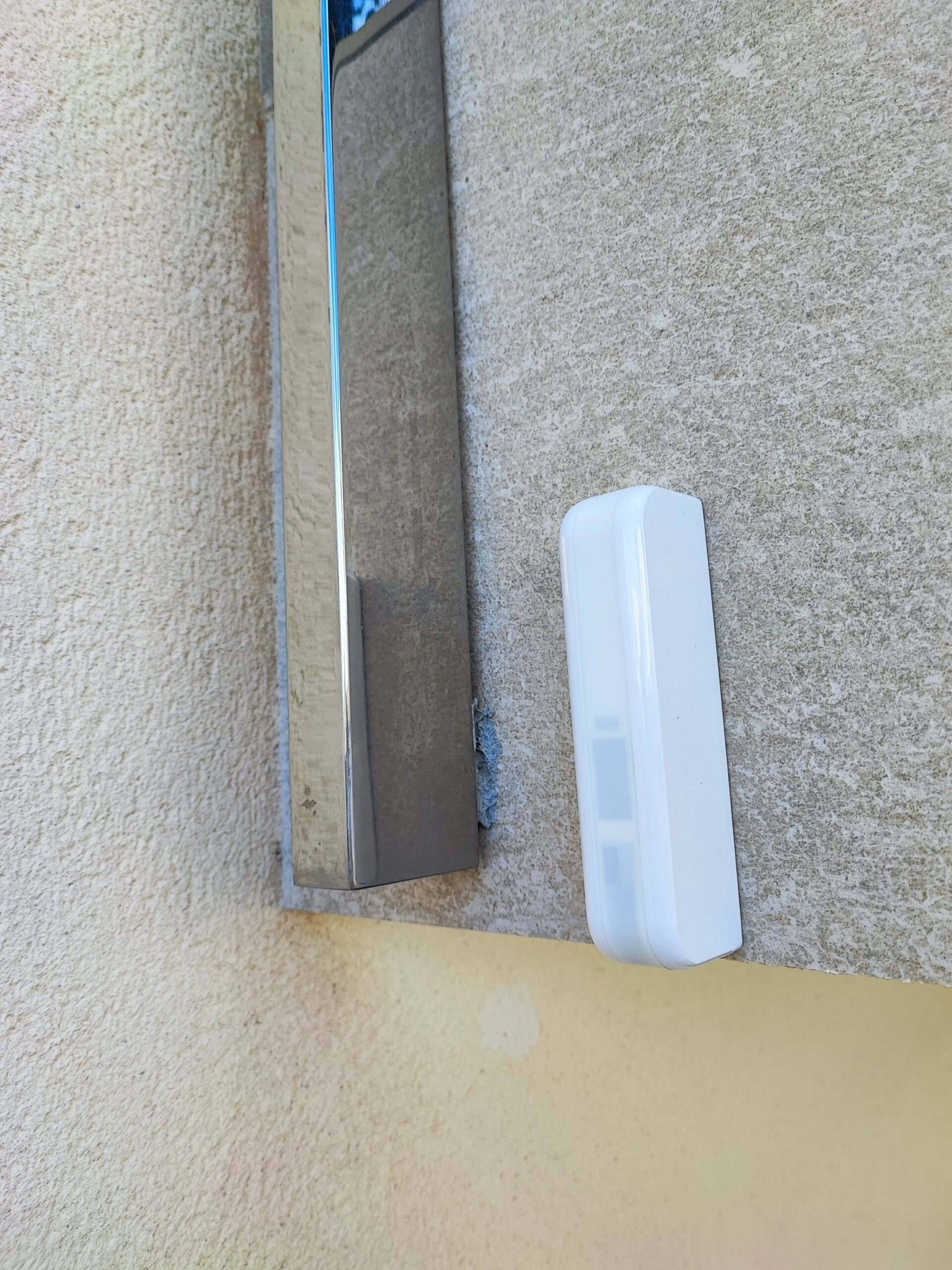 gordijn detector 2 scaled Project 7 Alarmsysteem installatie Costa Blanca