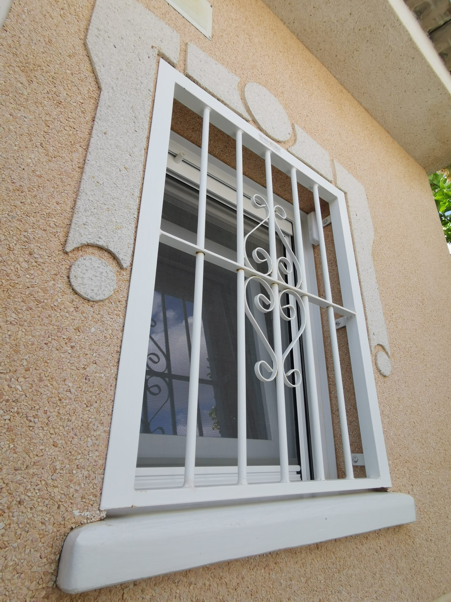 alarmsysteem installeren quesada 2 6 scaled Project 11 alarmsysteem installatie