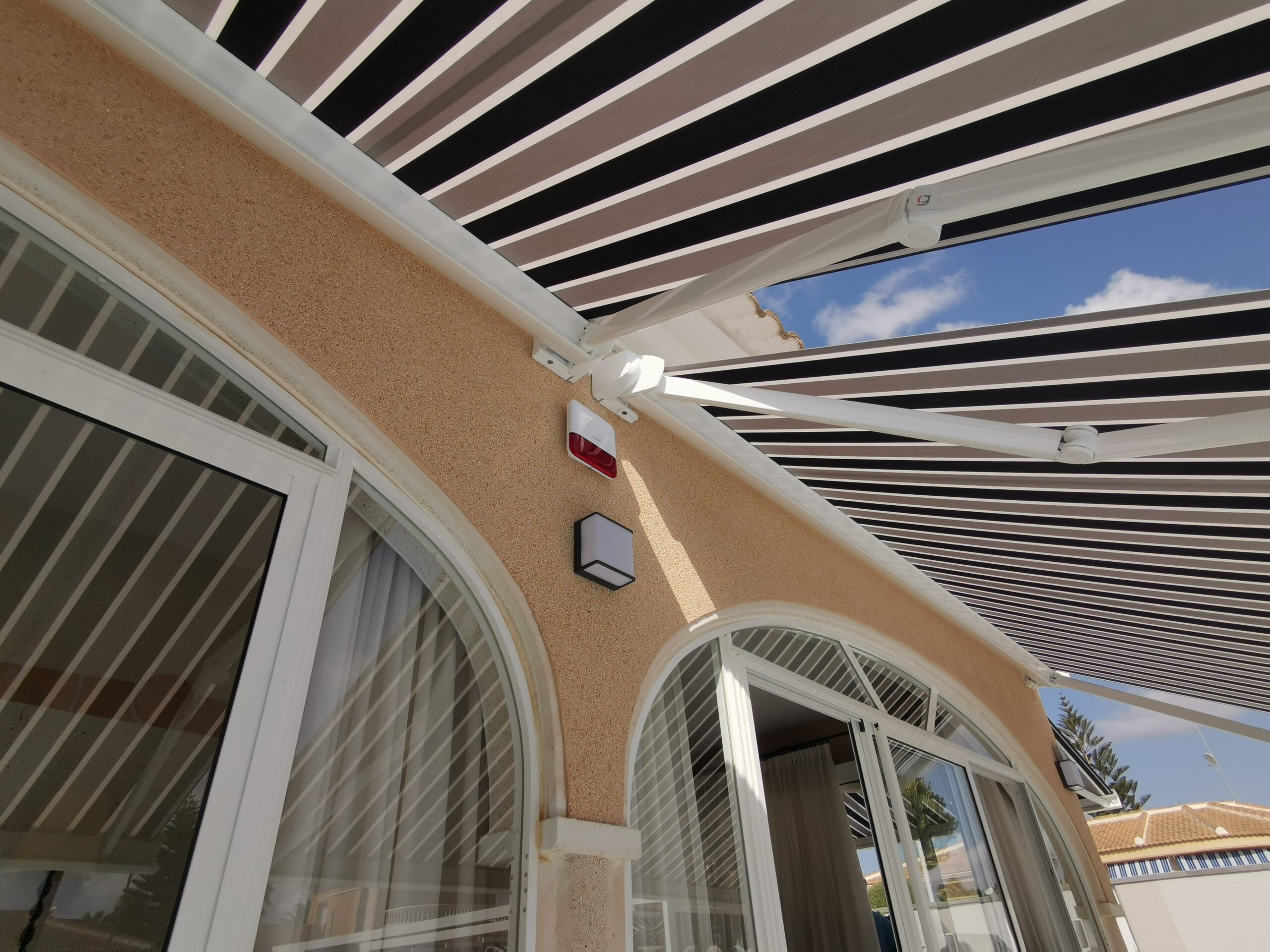 alarmsysteem installeren quesada 2 9 scaled Project 11 alarmsysteem installatie